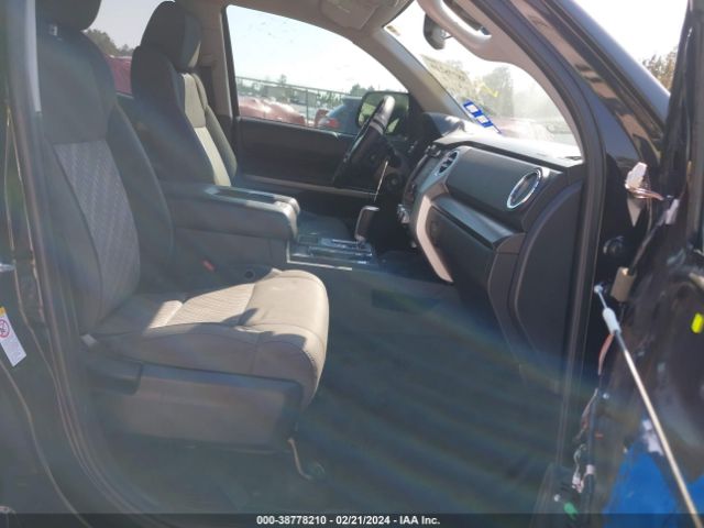 5TFRM5F15JX134147 Toyota Tundra Sr5 4.6l V8