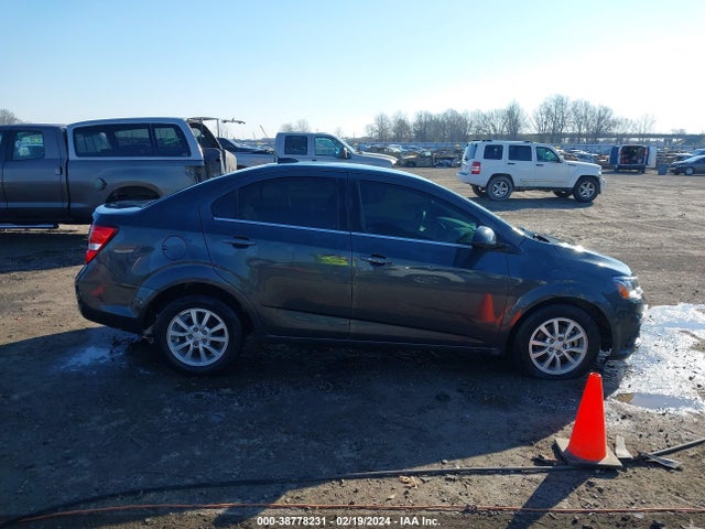 Chevrolet Sonic Lt Auto 2019 1G1JD5SB8K4109766 Image 13