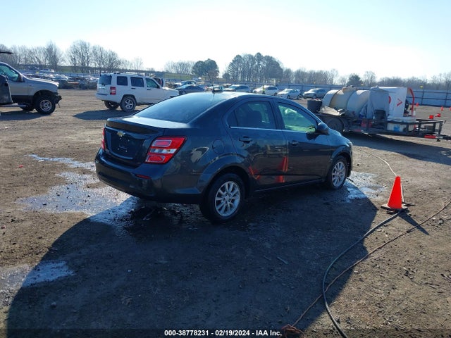Chevrolet Sonic Lt Auto 2019 1G1JD5SB8K4109766 Image 4