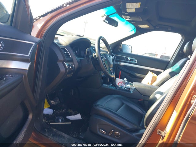 Ford EXPLORER XLT 2017 1FM5K8D80HGA31276 Image 5