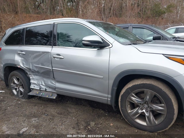 Toyota Highlander Limited Platinum 2017 5TDDZRFH9HS378660 Image 13