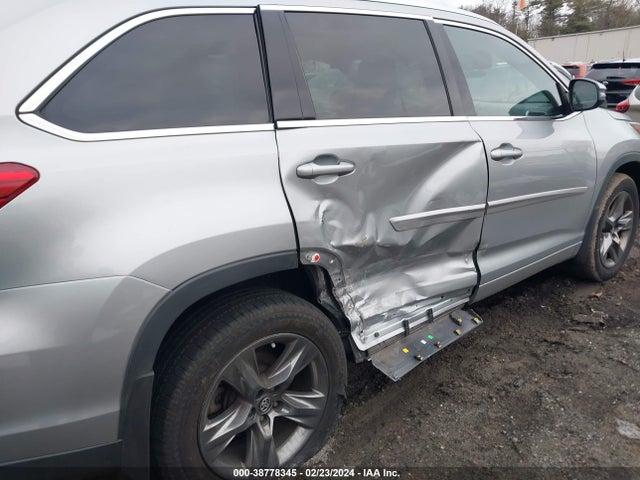 Toyota Highlander Limited Platinum 2017 5TDDZRFH9HS378660 Image 6
