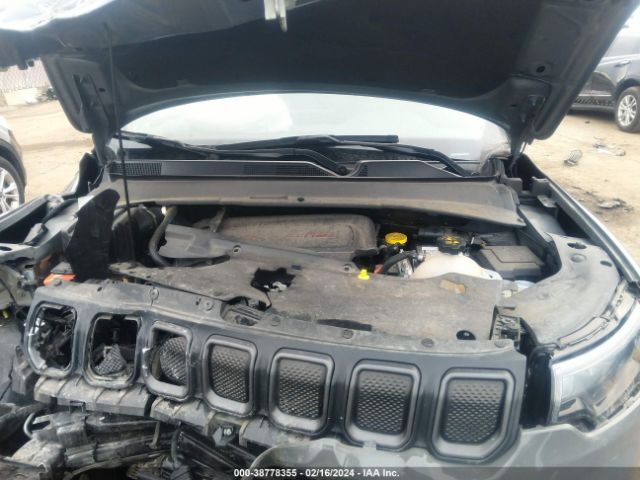 3C4NJDDB0NT122762 Jeep Compass Trailhawk 4x4