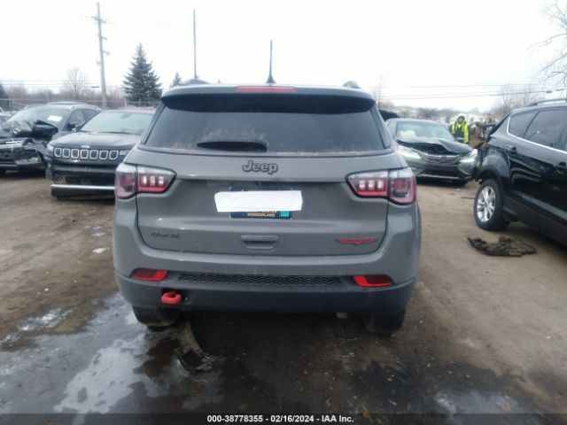 3C4NJDDB0NT122762 Jeep Compass Trailhawk 4x4