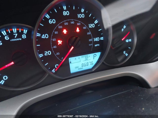 Toyota RAV4 LE 2016 2T3BFREV2GW498949 Image 15