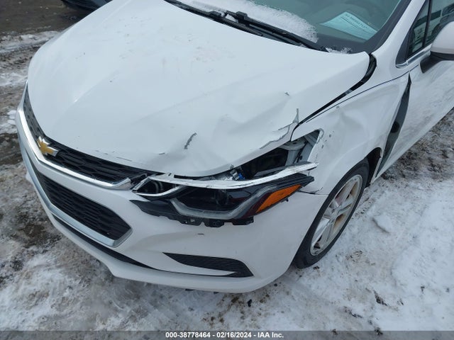 Chevrolet Cruze Lt Auto 2018 3G1BE6SMXJS521565 Image 6