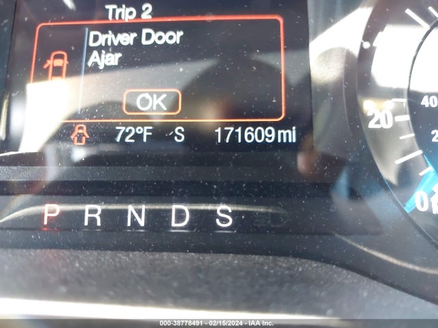 2015 FORD EDGE SE VIN: 2FMTK3G96FBB55930