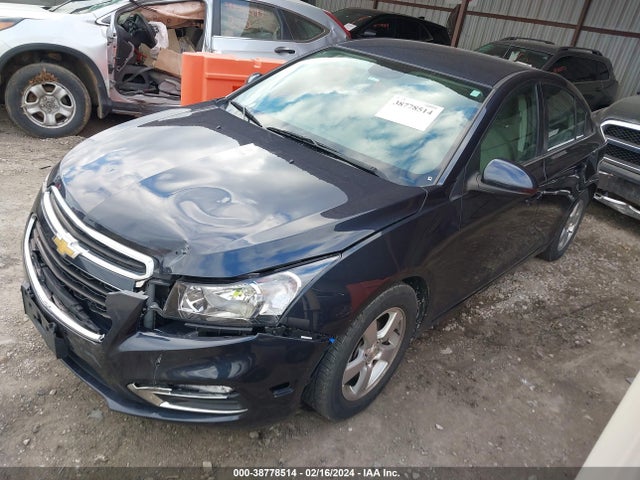 Chevrolet Cruze 1lt Auto 2015 1G1PC5SB4F7295114 Image 2