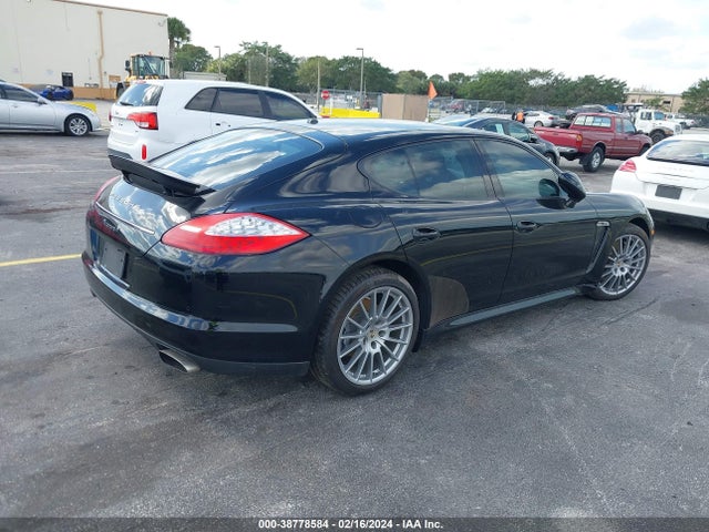 2011 PORSCHE PANAMERA WP0AA2A75BL021565 Photo 3