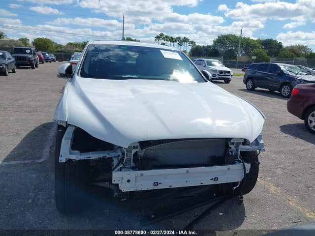 2023 JAGUAR F-PACE SADCJ2EX6PA711111 Photo 5