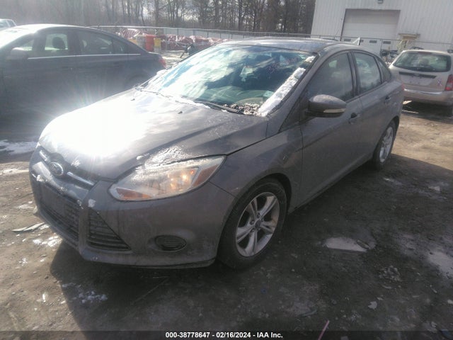Ford FOCUS SE 2014 1FADP3F29EL340539 Image 2