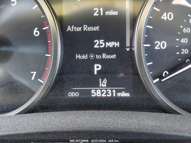 Lexus NX 300 2019 JTJYARBZ1K2151627 Image 15