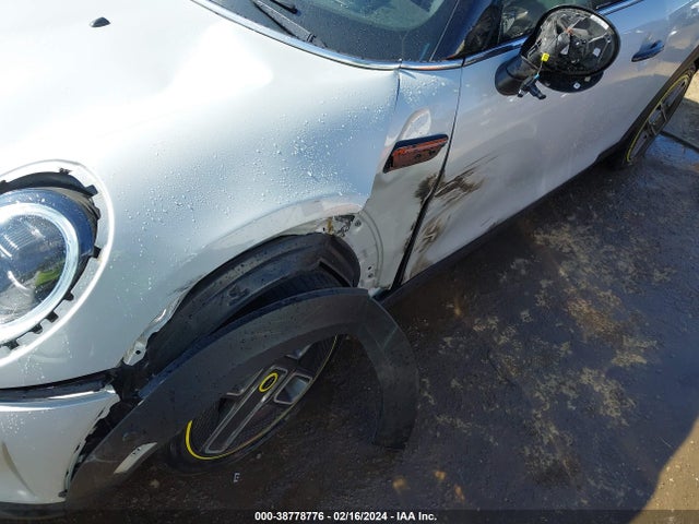 2022 MINI SE HARDTOP WMW13DJ06N2P66390 Photo 5