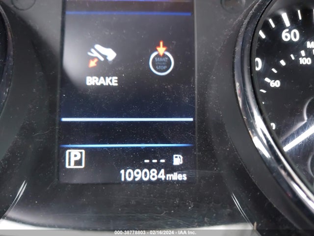 Nissan ROGUE SV 2018 5N1AT2MV3JC750484 Image 16