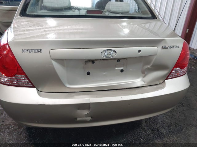 2005 HYUNDAI ELANTRA GLS/GT VIN: KMHDN46D75U971769