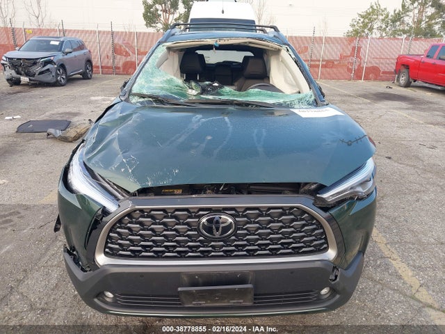 Toyota Corolla Cross Xle 2022 7MUDAAAG6NV030341 Image 12