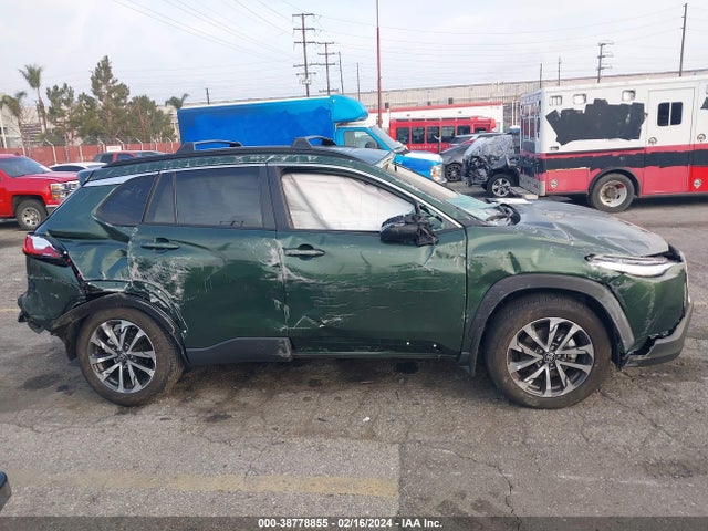 Toyota Corolla Cross Xle 2022 7MUDAAAG6NV030341 Image 13