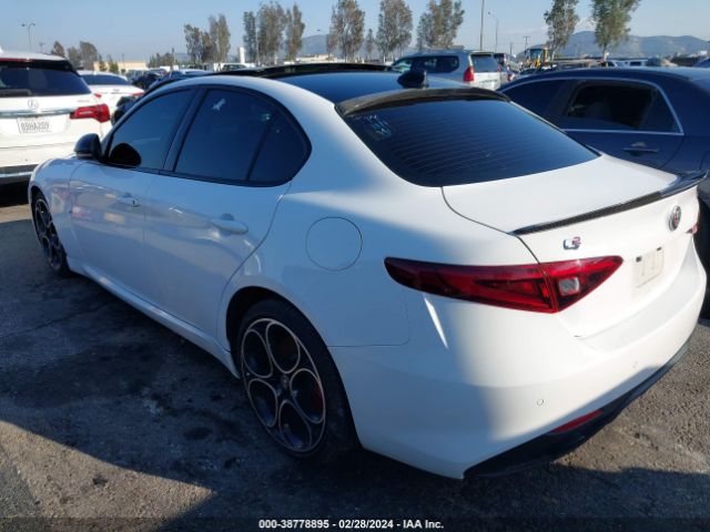 ZARFAMBN2N7657202 Alfa Romeo Giulia Veloce Ti Rwd