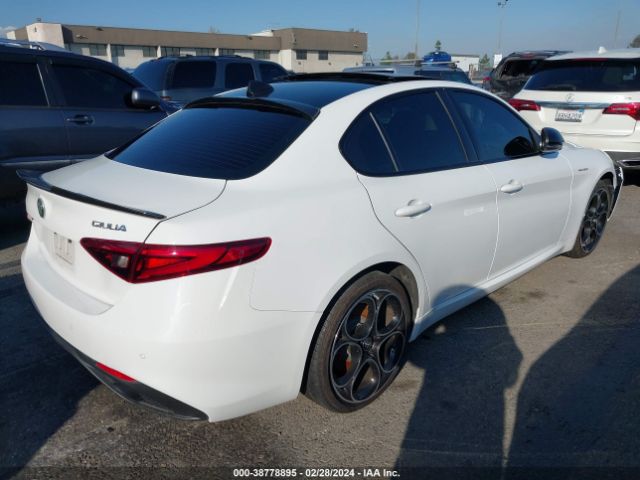 ZARFAMBN2N7657202 Alfa Romeo Giulia Veloce Ti Rwd