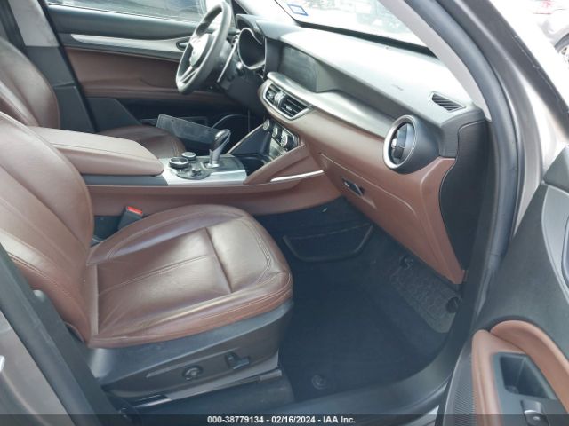 ZASFAKPN5J7B84131 Alfa Romeo Stelvio Sport Awd