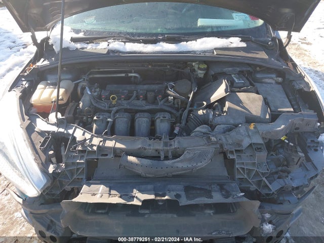 Ford FOCUS SE 2015 1FADP3F23FL202979 Image 10
