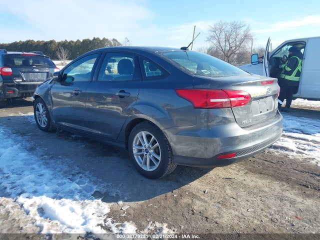 Ford FOCUS SE 2015 1FADP3F23FL202979 Image 3