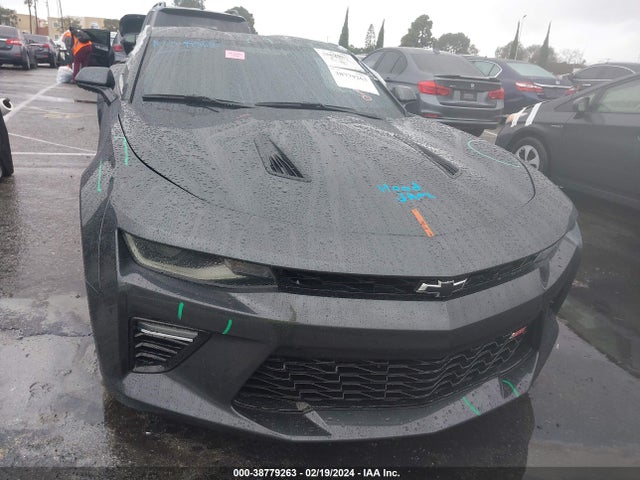 Chevrolet CAMARO 2SS 2018 1G1FH1R79J0102626 Image 6