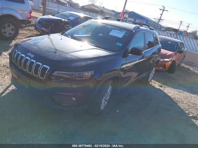 1C4PJLCB7KD376829 Jeep Cherokee Latitude Fwd