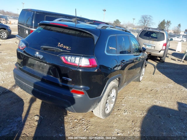 1C4PJLCB7KD376829 Jeep Cherokee Latitude Fwd