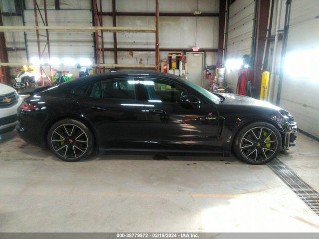 WP0AE2A77KL125530 Porsche Panamera E-hybrid 4