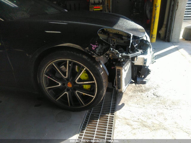 WP0AE2A77KL125530 Porsche Panamera E-hybrid 4