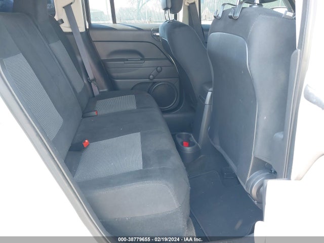1C4NJPBA1HD136451 Jeep Patriot Sport Fwd