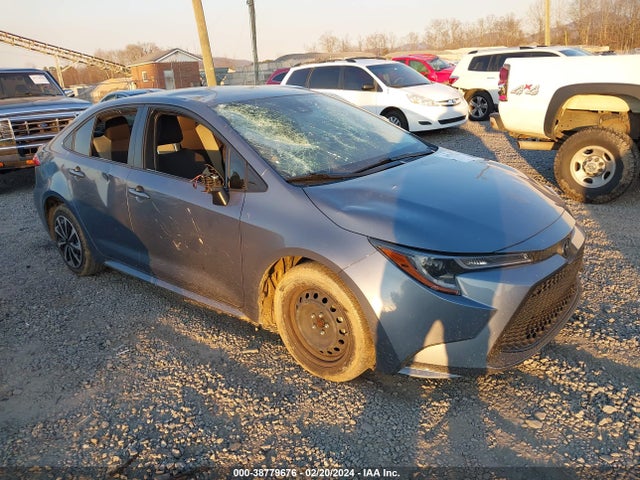 Toyota COROLLA LE 2022 JTDEPMAE3NJ190591 Image 1