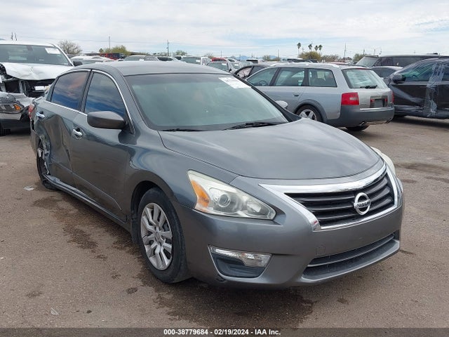 Nissan Altima 2.5 S 2015 1N4AL3APXFN914265 Image 1
