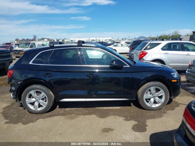 WA1BNAFY6J2153009 Audi Q5 2.0t Premium/2.0t Tech Premium