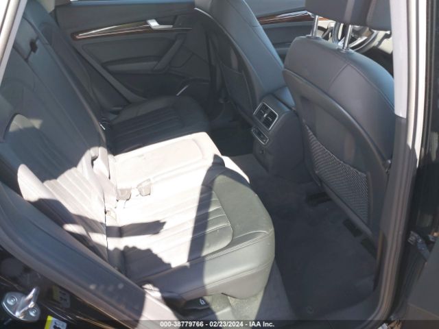 WA1BNAFY6J2153009 Audi Q5 2.0t Premium/2.0t Tech Premium