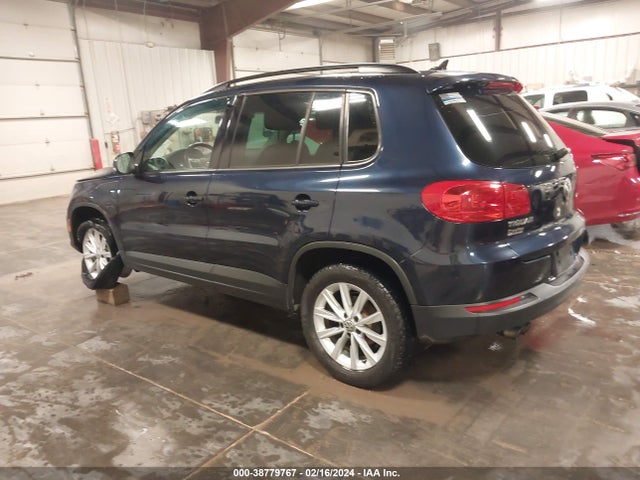 WVGBV7AX6FW607956 Volkswagen TIGUAN SE