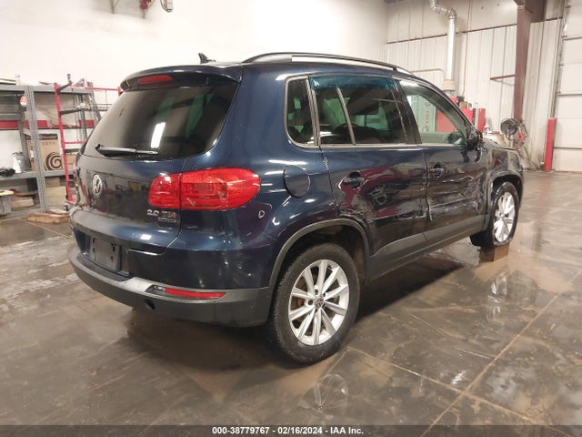 WVGBV7AX6FW607956 Volkswagen TIGUAN SE