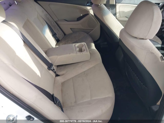 KIA Optima Lx 2015 KNAGM4A74F5553569 Image 8