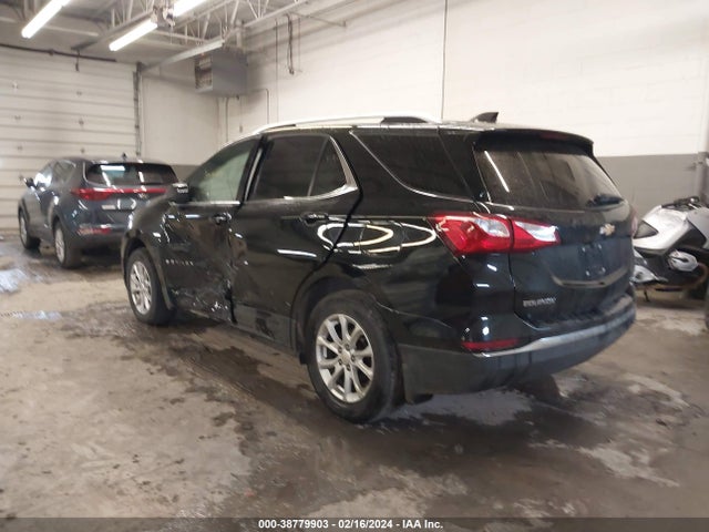 Chevrolet EQUINOX LT 2018 2GNAXSEV2J6147663 Image 3