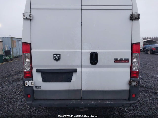 RAM Promaster 3500 High Roof 2016 3C6URVJG9GE107847 Image 17