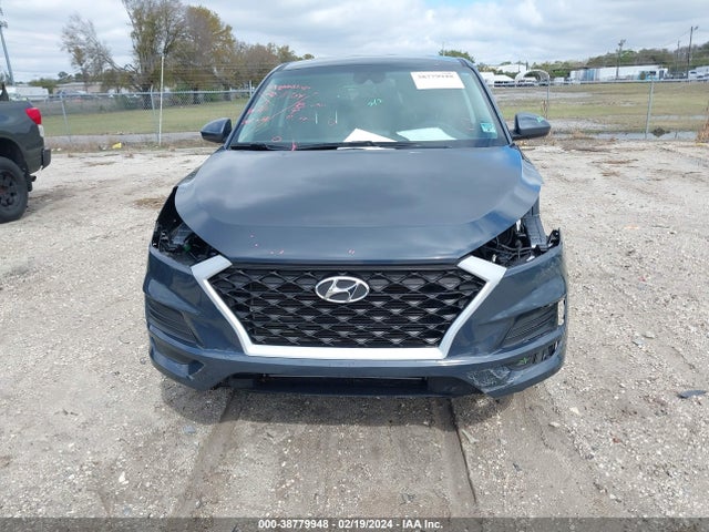 2021 HYUNDAI TUCSON SE VIN: KM8J23A49MU300552
