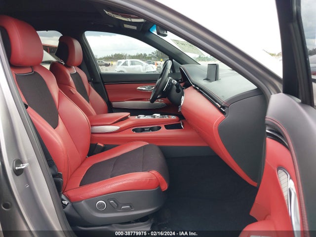 Genesis Gv70 2.5t Awd 2022 KMUMADTB5NU048349 Image 5