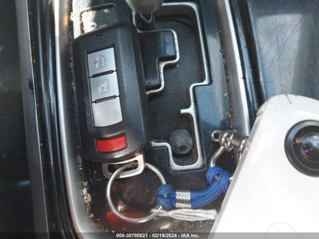 JA4AD3A3XLZ036565 Mitsubishi Outlander Le 2.4/se 2.4/sel 2.4/sp 2.4