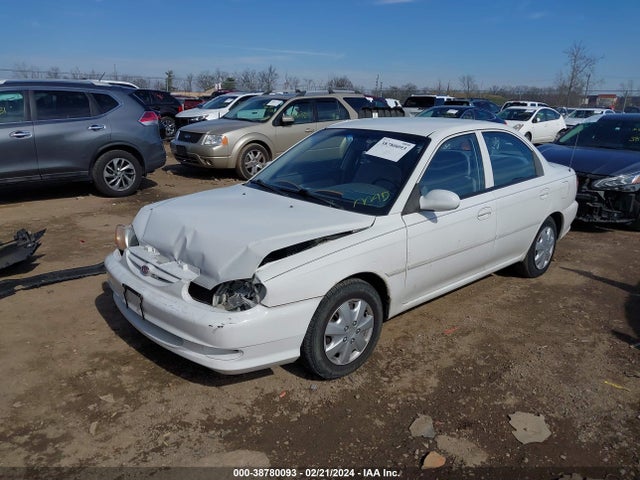 2001 KIA SEPHIA LS VIN: KNAFB121315034208