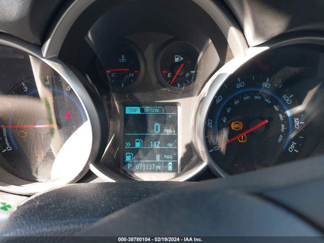Chevrolet Cruze Ls Auto 2015 1G1PA5SH1F7157380 Image 7