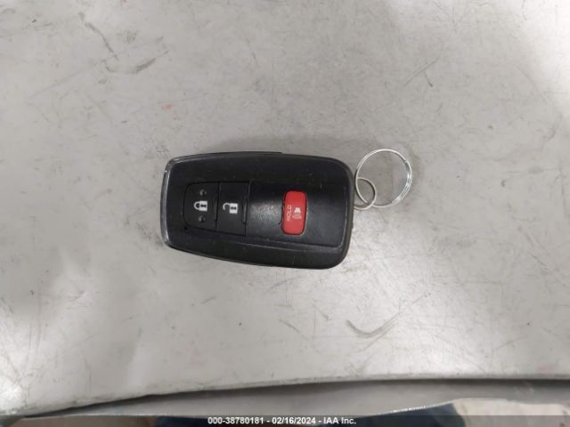 JTDKBRFU5J3586342 Toyota Prius Two