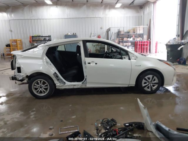 JTDKBRFU5J3586342 Toyota Prius Two