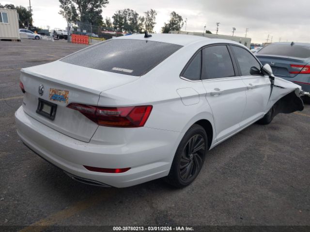 3VWG57BUXKM083989 Volkswagen Jetta 1.4t Sel Premium