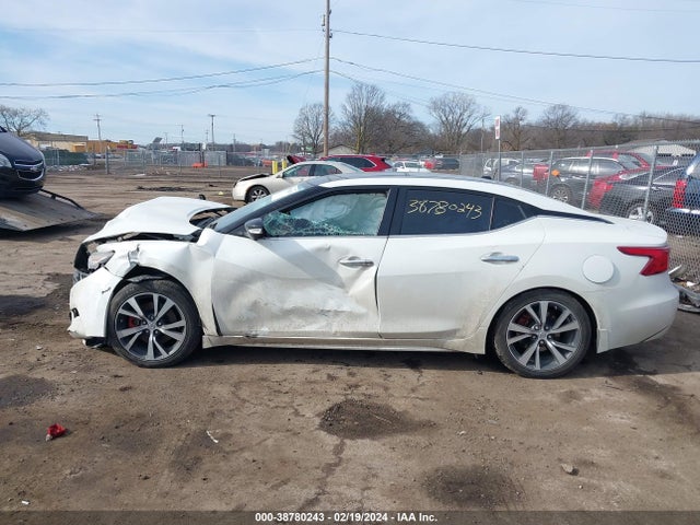 Nissan Maxima 3.5 Platinum 2017 1N4AA6AP6HC416134 Image 14